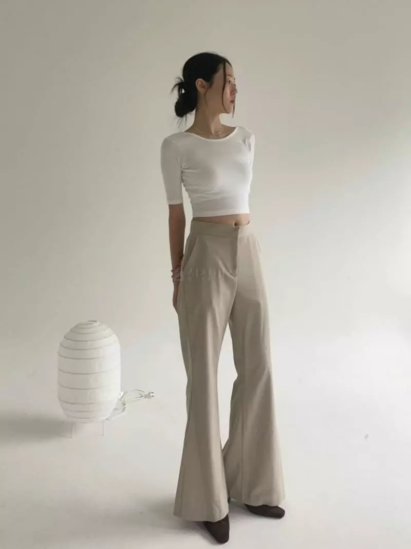 Howl - Korean Women Fashion - #womensfashion - Corner Slit Bootcut Slacks - 8