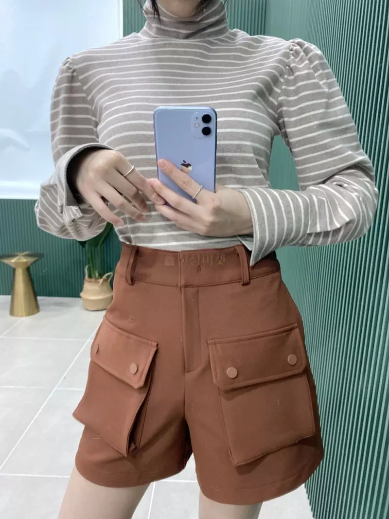 Ifuhouse - Korean Women Fashion - #momslook - Pocket Shorts - 4