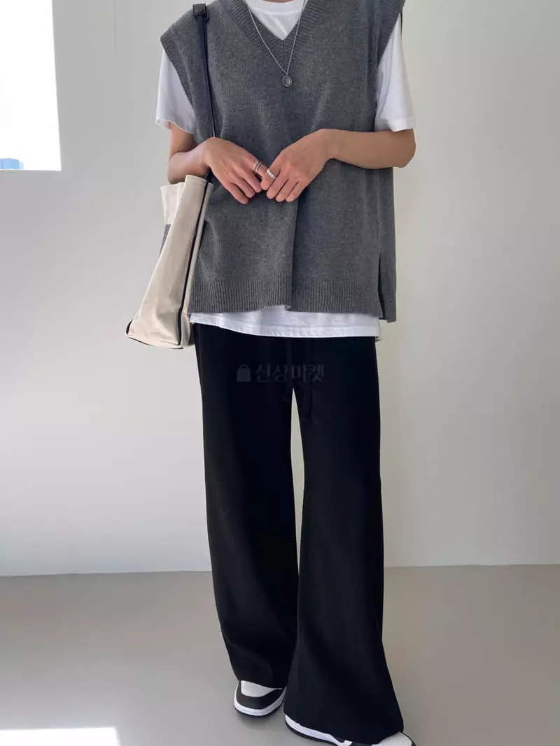 Imagine - Korean Women Fashion - #momslook - Olem Vest - 2