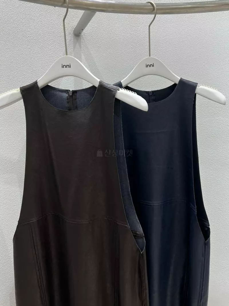 Inni - Korean Women Fashion - #momslook - J Leather Cutting One-piece - 2