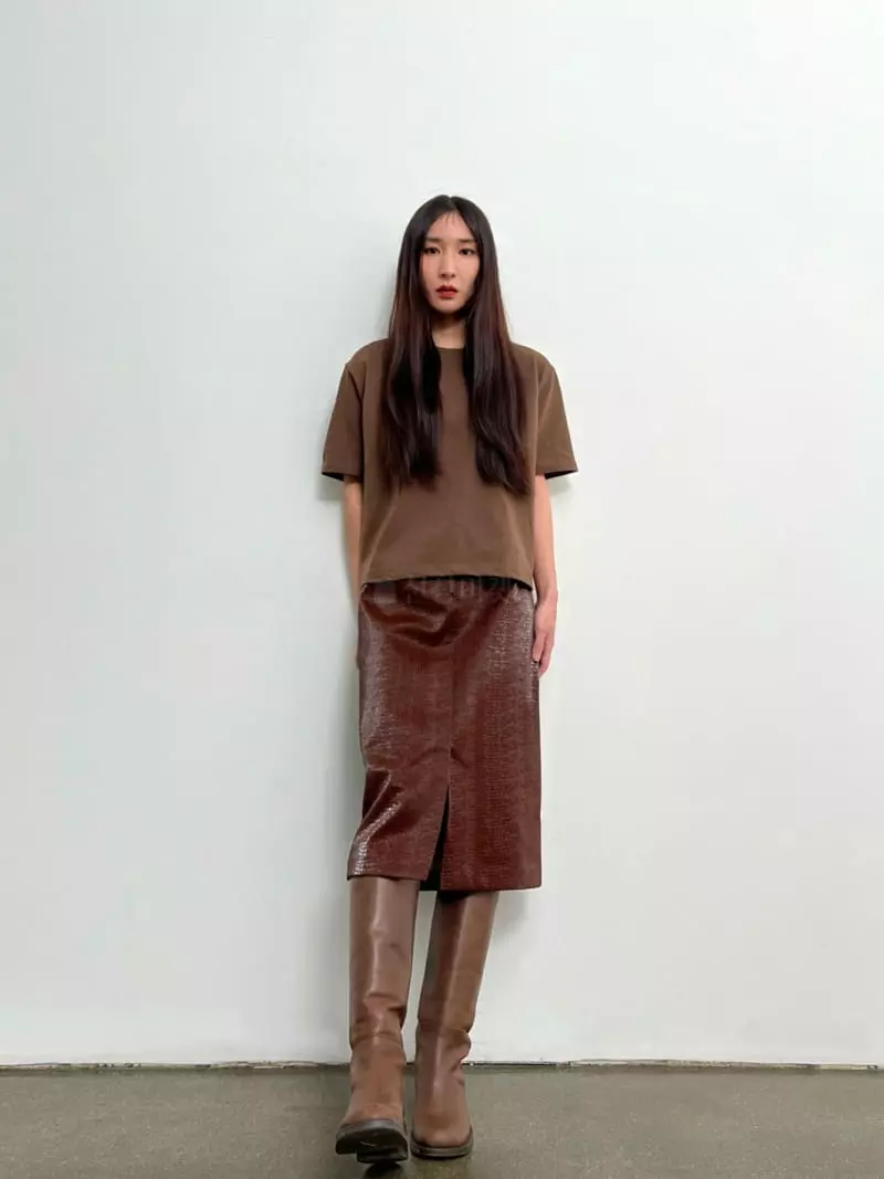Inni - Korean Women Fashion - #momslook - Washing Short Sleeves Tee - 3