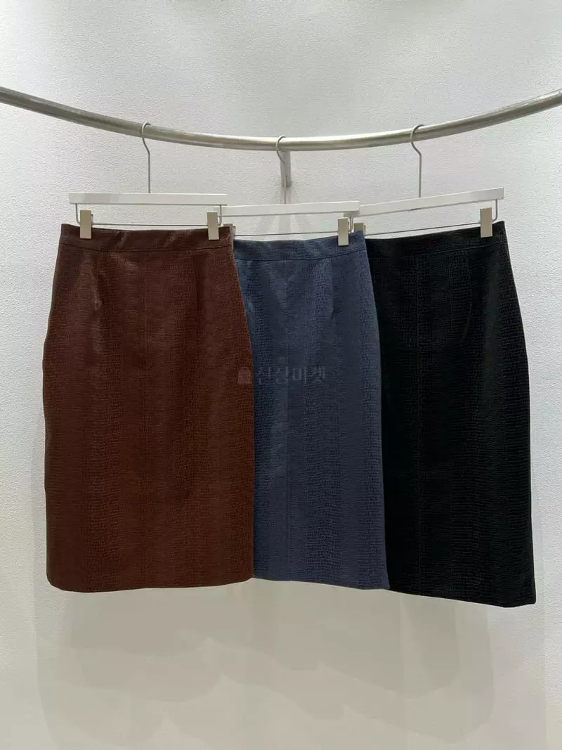 Inni - Korean Women Fashion - #momslook - Leather Skirt - 5