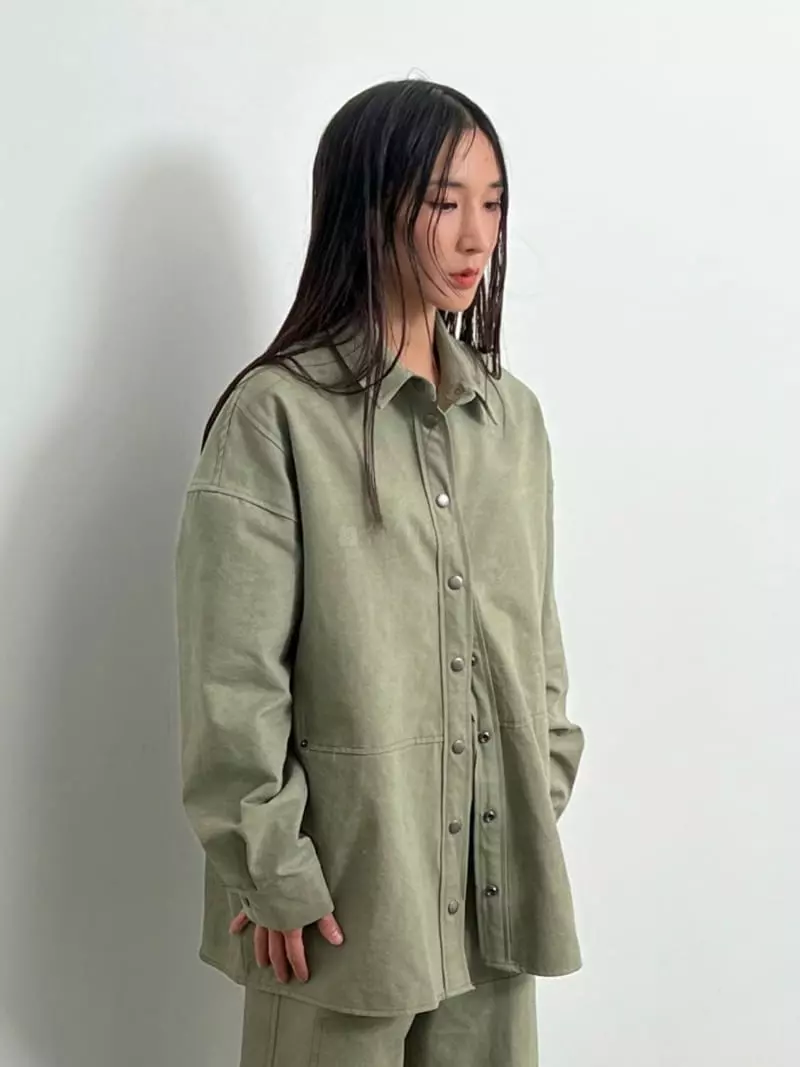 Inni - Korean Women Fashion - #momslook - Pigment Field Jacket - 2
