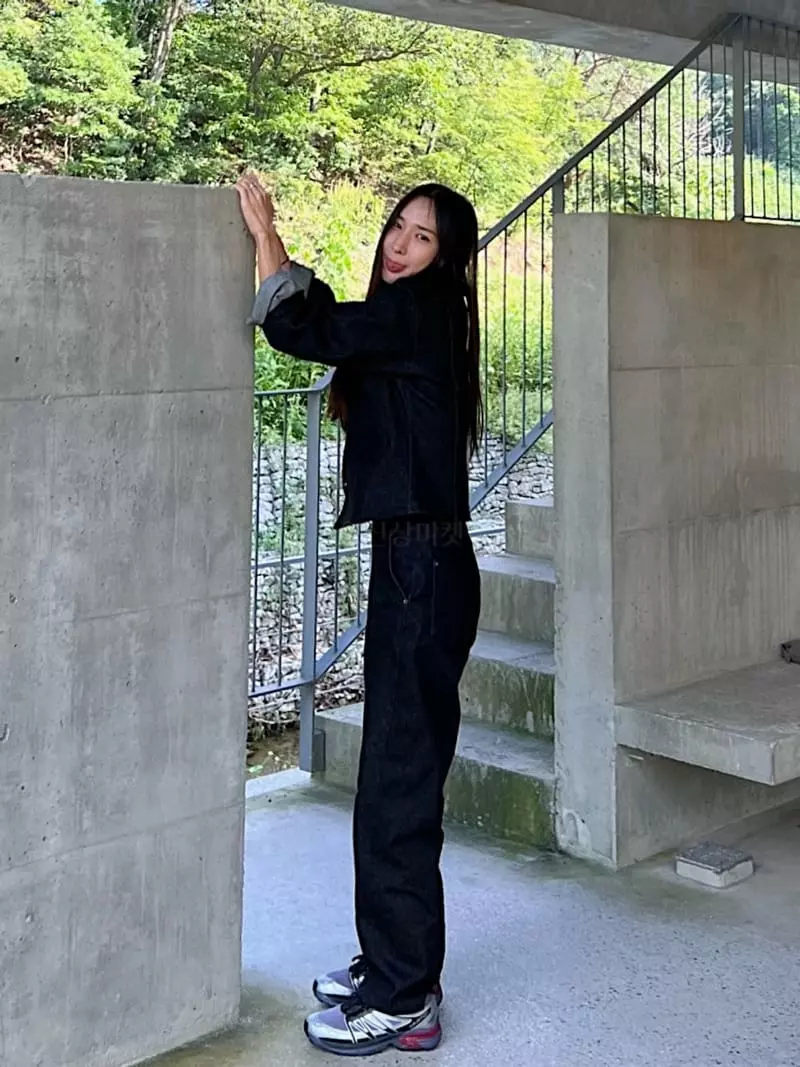 Inni - Korean Women Fashion - #momslook - Plan Jeans - 2