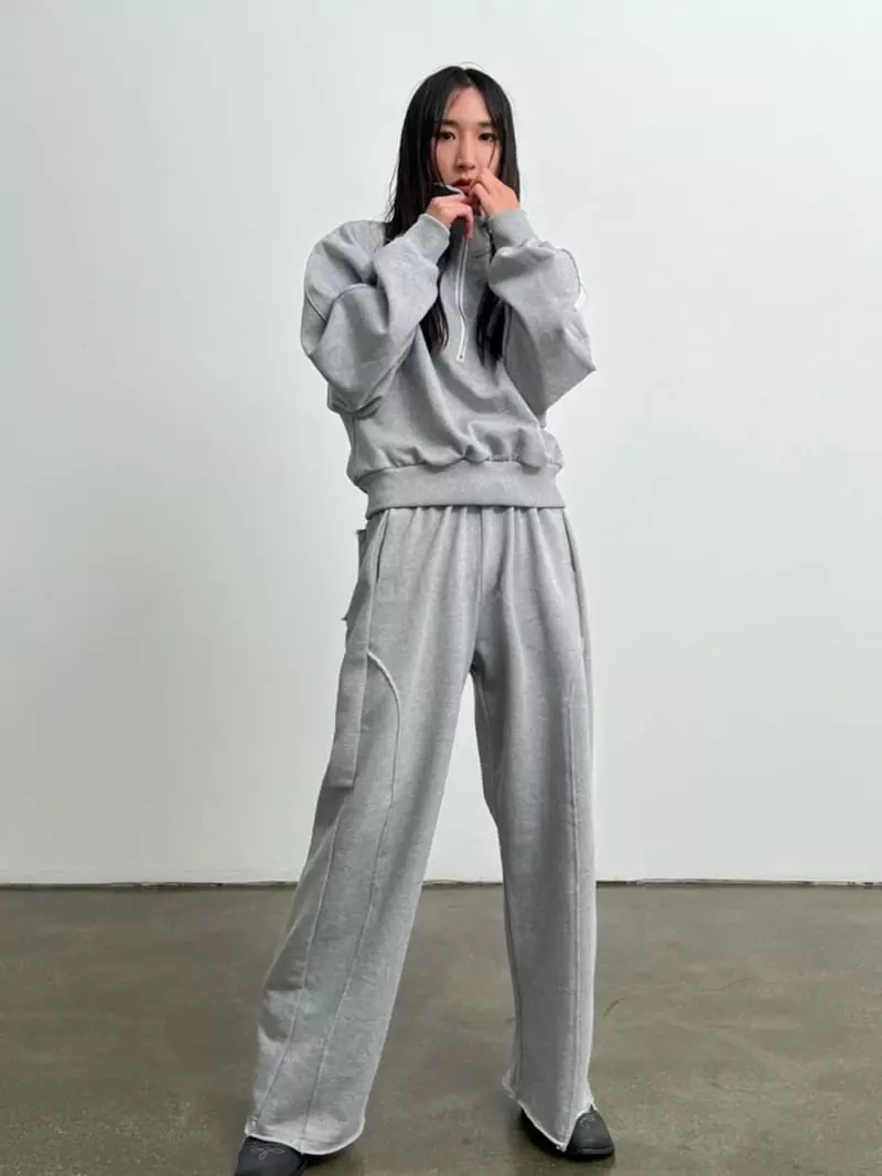Inni - Korean Women Fashion - #momslook - Ford High Neck Zip-up - 4