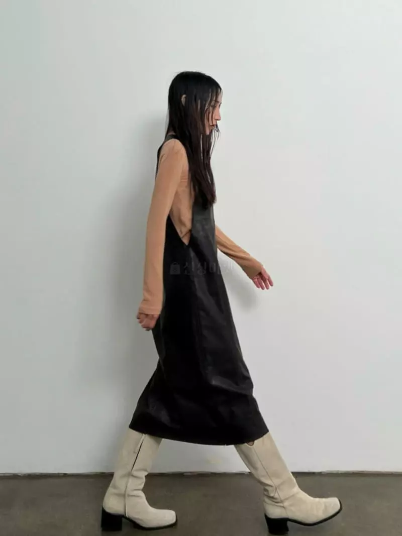 Inni - Korean Women Fashion - #momslook - J Cutting One-piece - 2