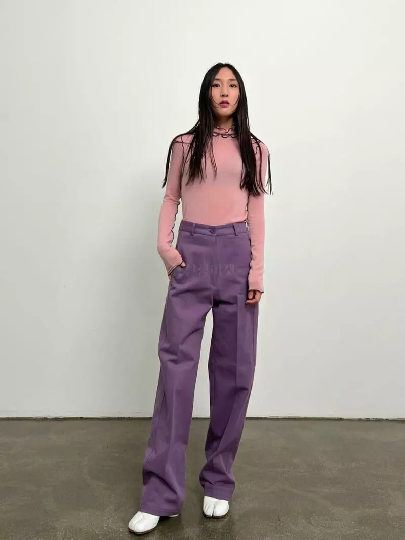 Inni - Korean Women Fashion - #momslook - Color Turtleneck Tee