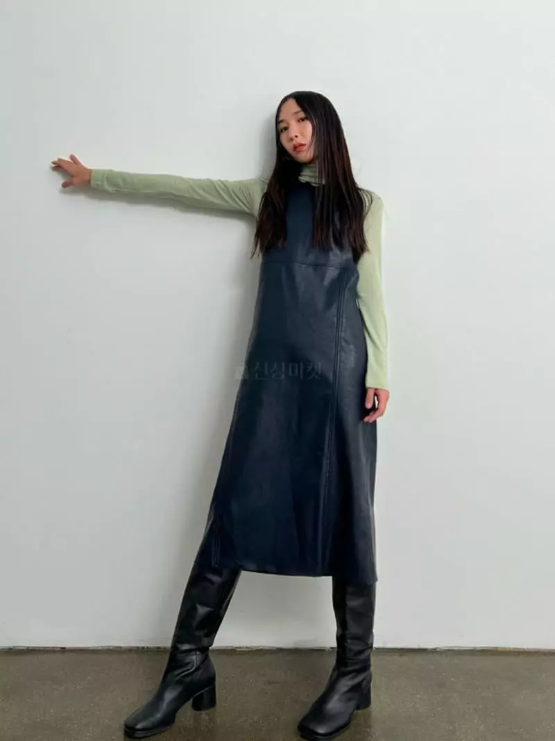 Inni - Korean Women Fashion - #womensfashion - D Turtleneck Tee - 4