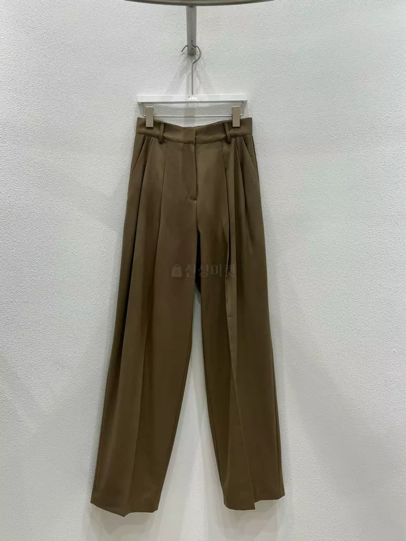Inni - Korean Women Fashion - #momslook - Double Pintuck Pants - 4