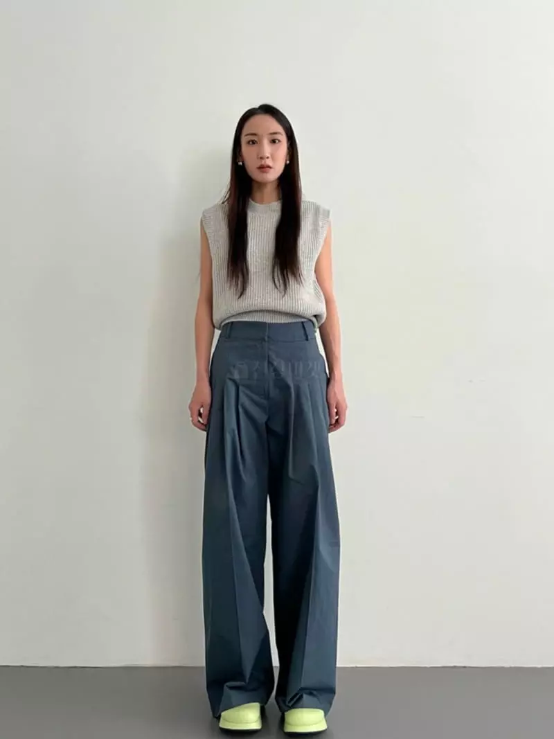 Inni - Korean Women Fashion - #momslook - Knit Vest - 3