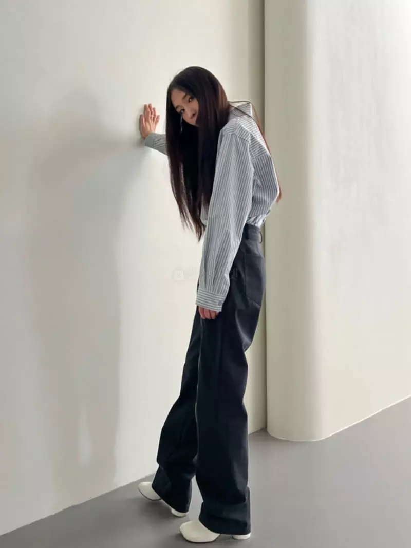 Inni - Korean Women Fashion - #restrostyle - Queen Zipper Pants - 4