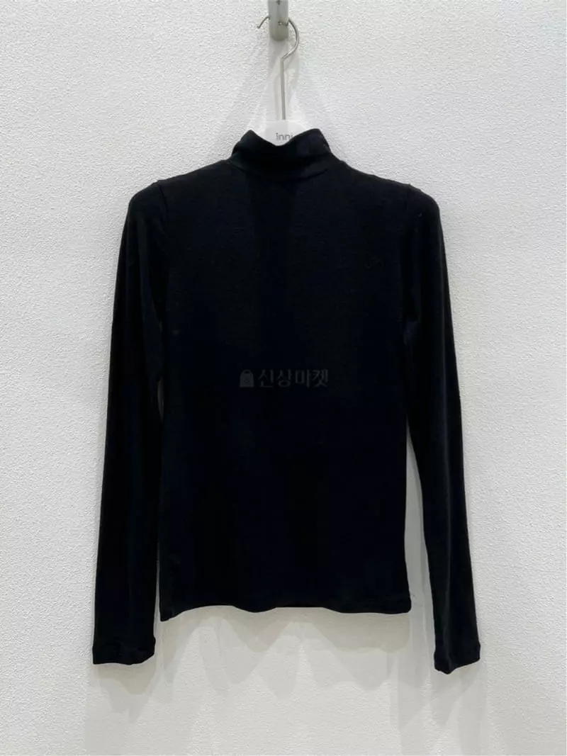 Inni - Korean Women Fashion - #vintagekidsstyle - D Turtleneck Tee - 9