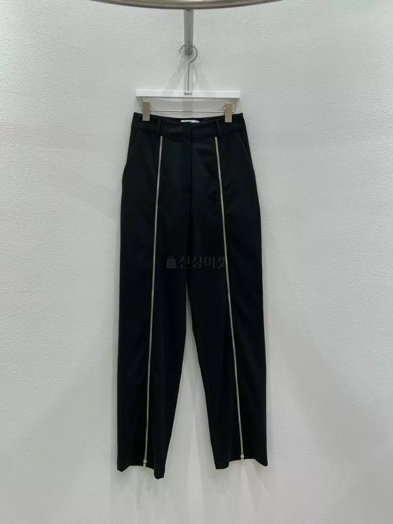 Inni - Korean Women Fashion - #womensfashion - Queen Zipper Pants - 2