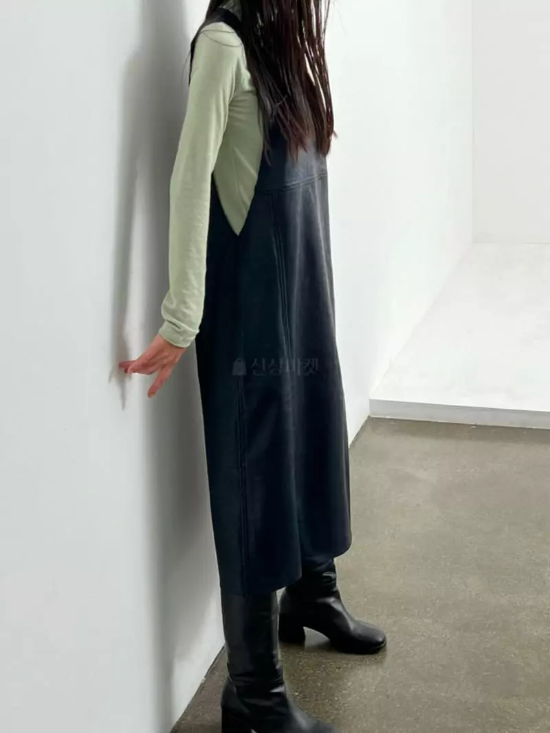 Inni - Korean Women Fashion - #womensfashion - J Cutting One-piece - 5