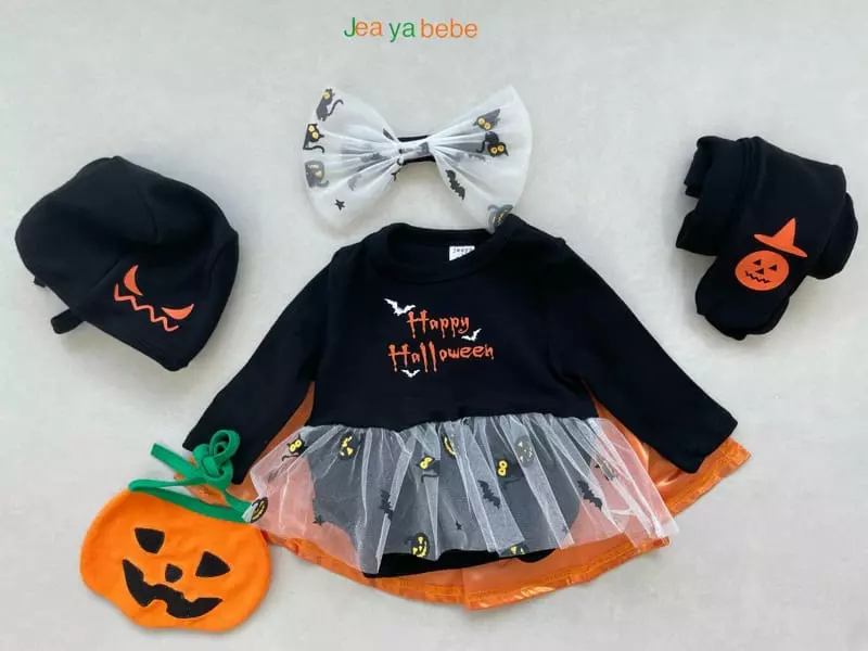 Jeaya & Mymi - Korean Baby Fashion - #babylifestyle - Halloween Bodysuit  - 11