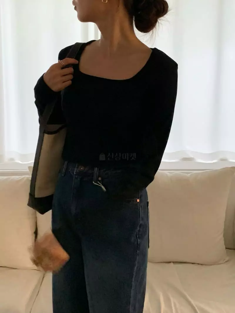 Jinsim - Korean Women Fashion - #womensfashion - Square Tee - 4