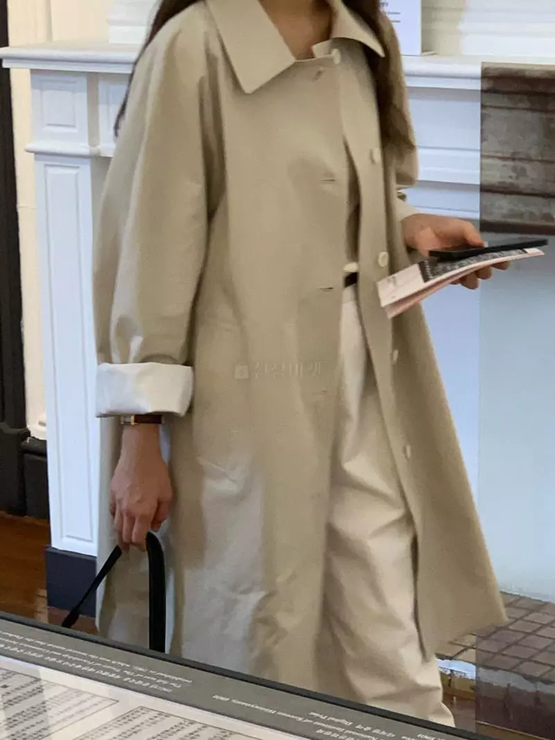 Jinsim - Korean Women Fashion - #restrostyle - Sand Half Trench Coat - 11