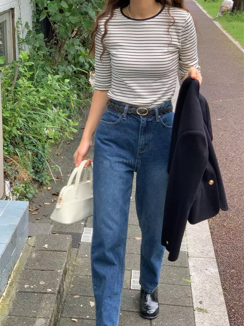 Jinsim - Korean Women Fashion - #shopsmall - Daisy Hallf Tee - 5