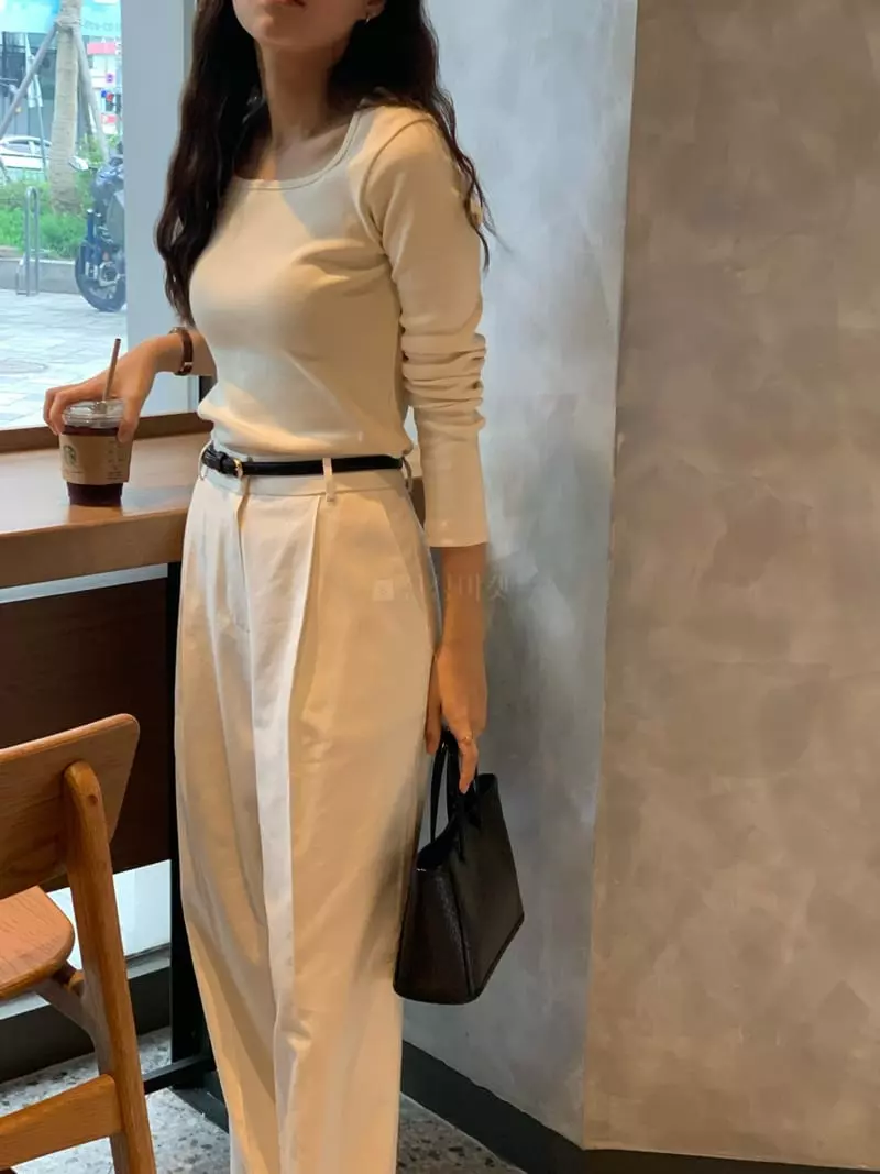 Jinsim - Korean Women Fashion - #womensfashion - Square Tee - 9