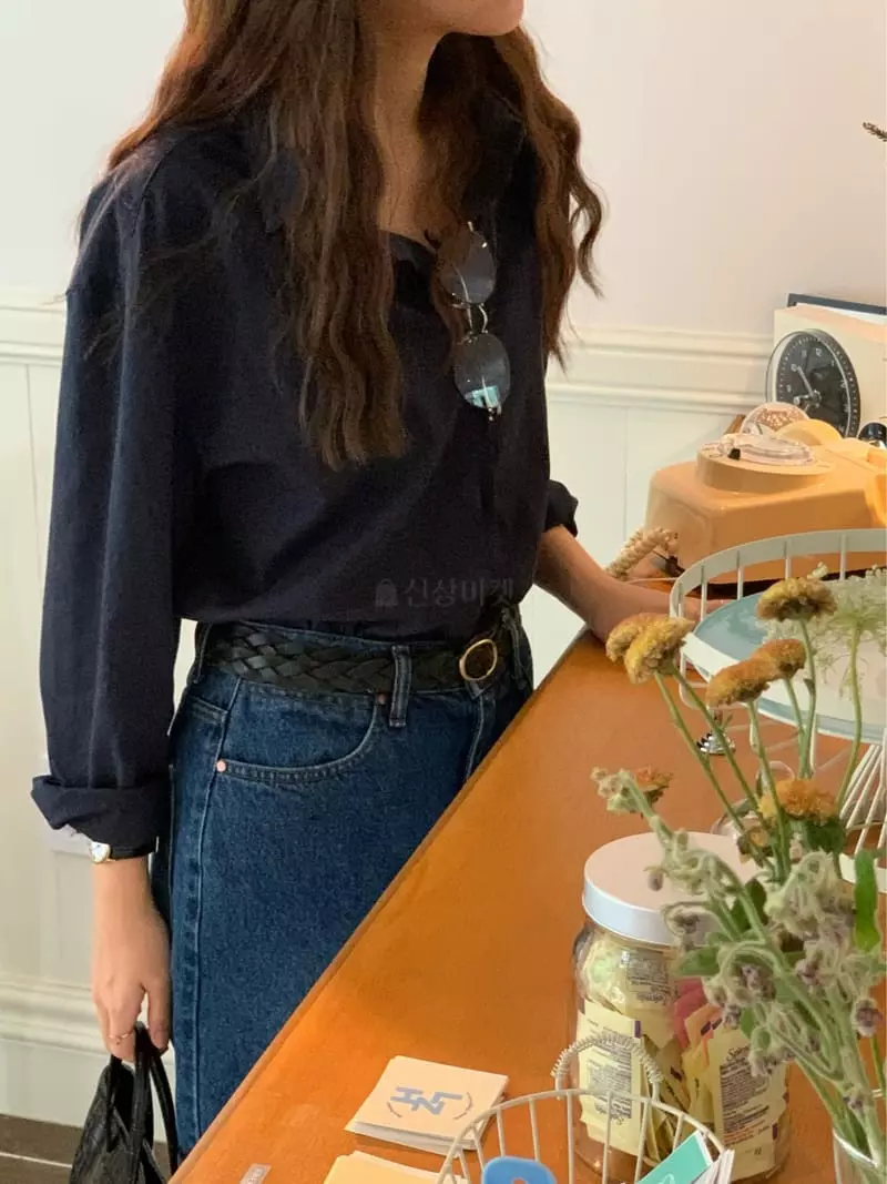 Jinsim - Korean Women Fashion - #momslook - So U Shirt - 4