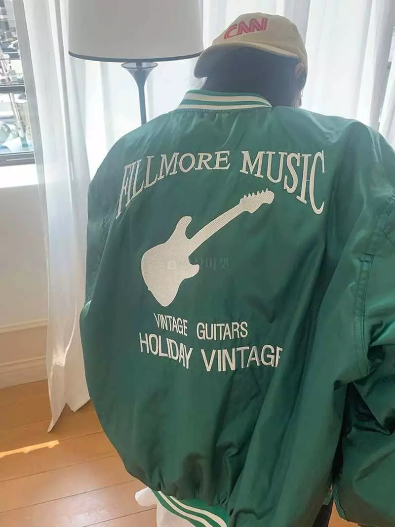 Jkichi - Korean Women Fashion - #womensfashion - Guitar Jumper - 4