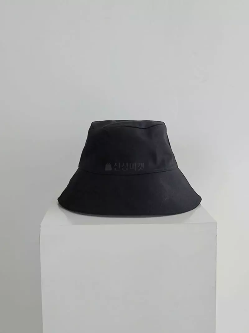 Jshop - Korean Women Fashion - #pursuepretty - Velvet Reversible Hat - 6