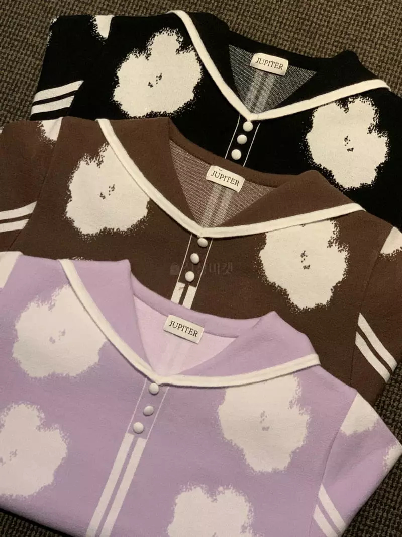 Jupiter - Korean Women Fashion - #momslook - Rose Collar Knit Tee