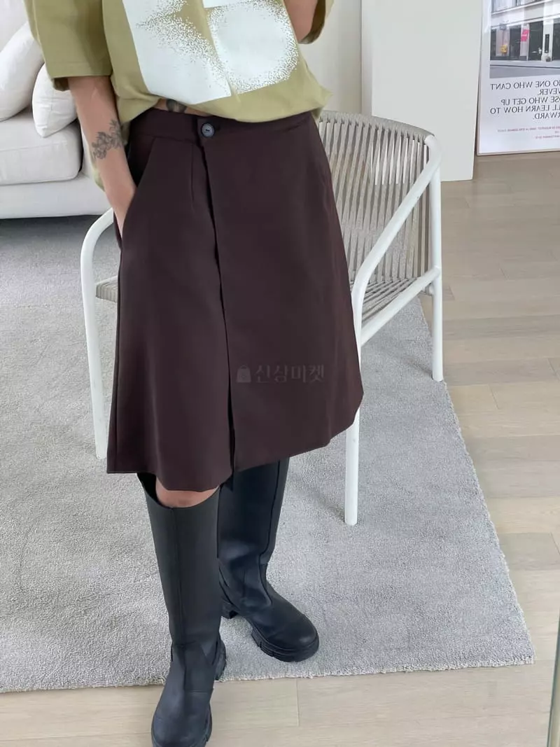 Kare - Korean Women Fashion - #momslook - Wrap Shorts