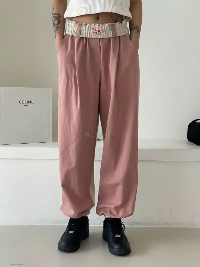 Kare - Korean Women Fashion - #momslook - Half Pants