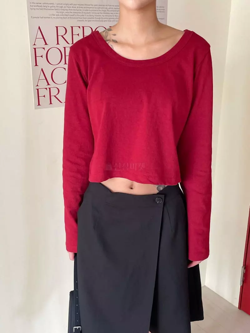 Kare - Korean Women Fashion - #momslook - Crop Tee - 11