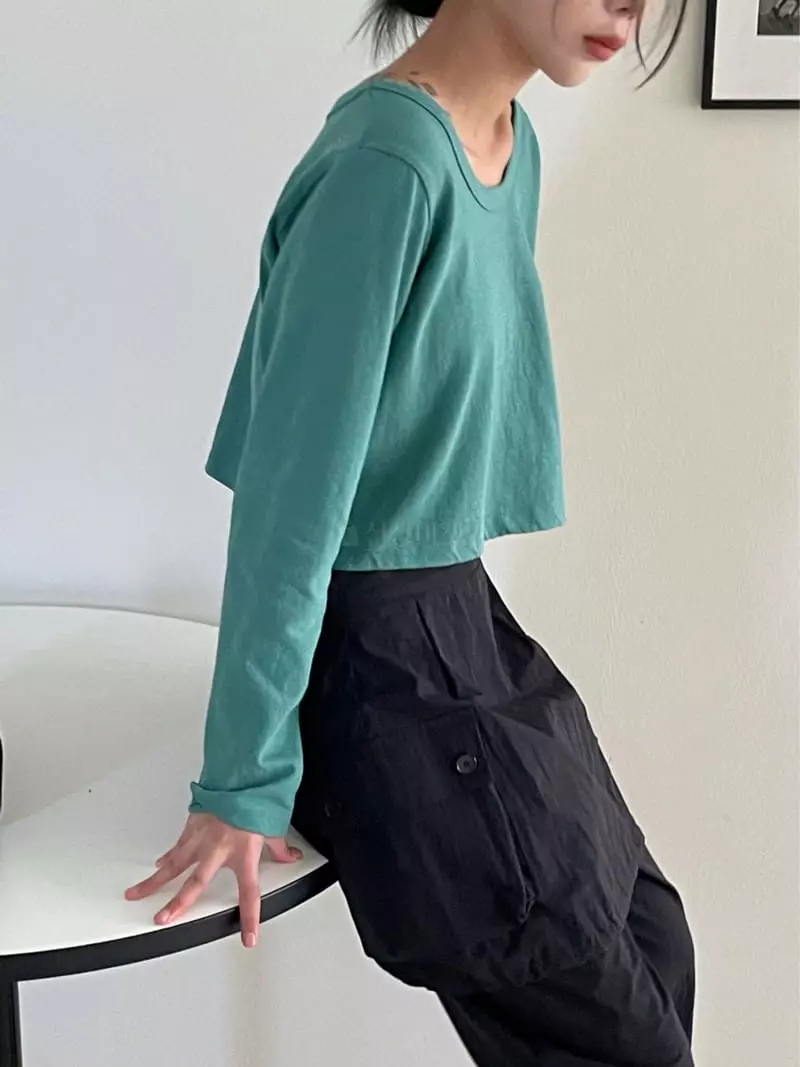 Kare - Korean Women Fashion - #momslook - Crop Tee - 9