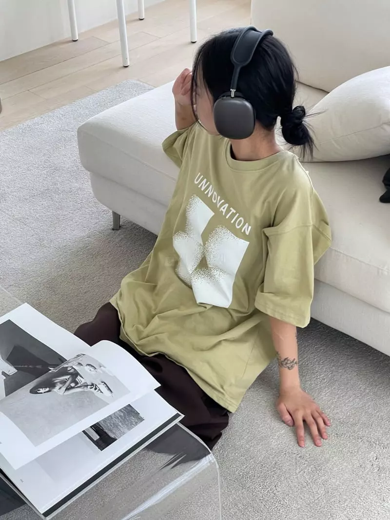 Kare - Korean Women Fashion - #momslook - Unovation Tee - 7