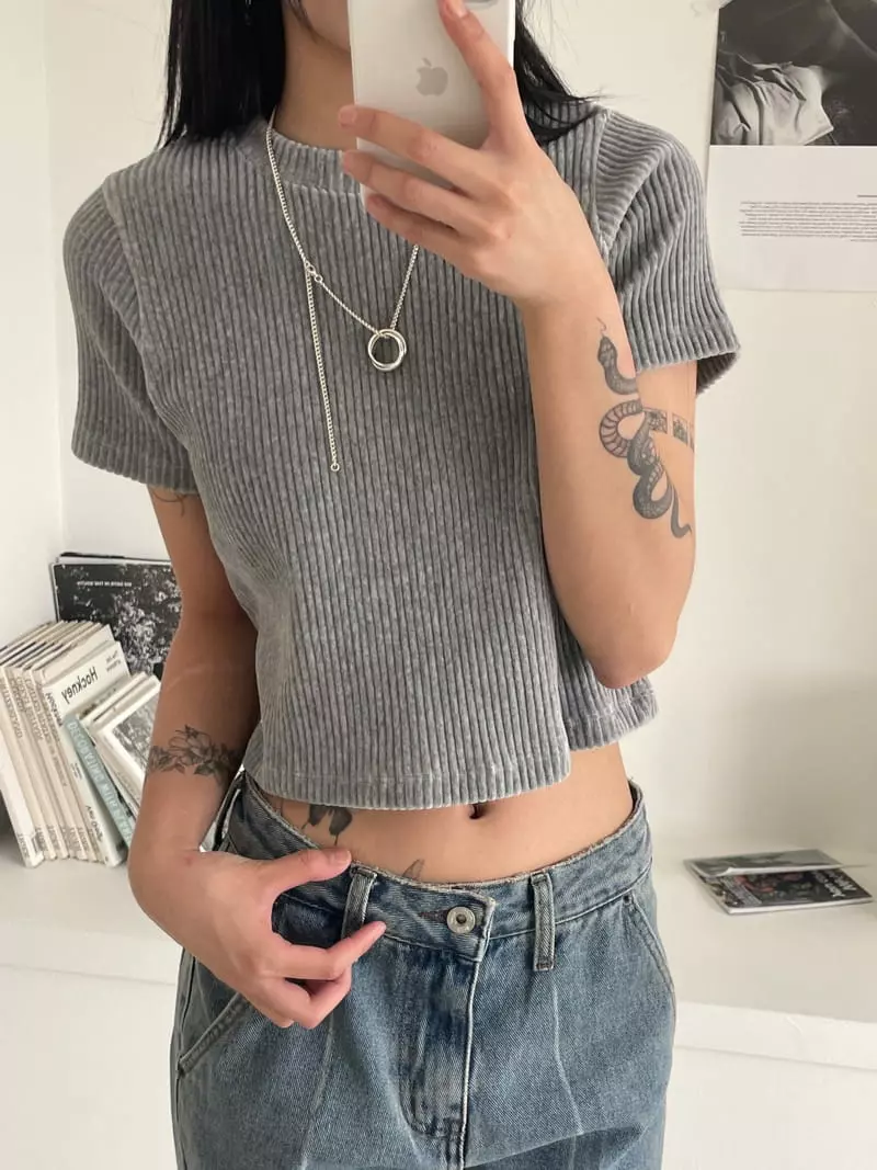 Kare - Korean Women Fashion - #pursuepretty - Belly Tee - 8