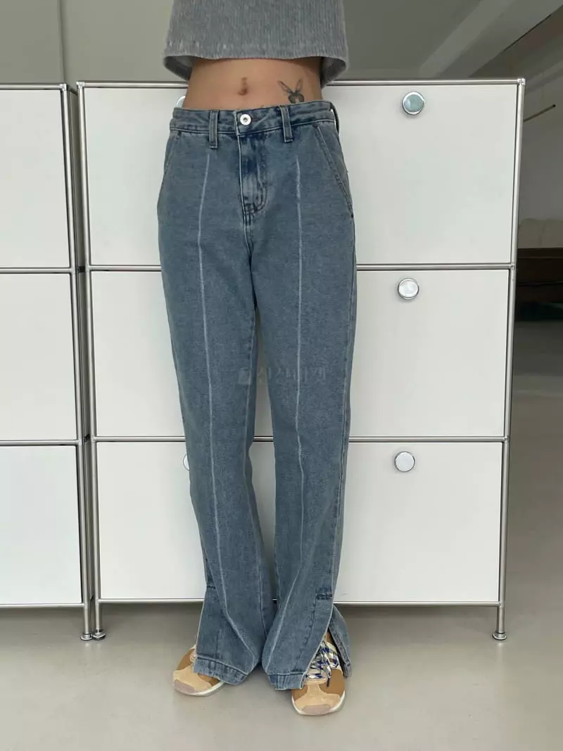 Kare - Korean Women Fashion - #pursuepretty - Legicgi Jeans