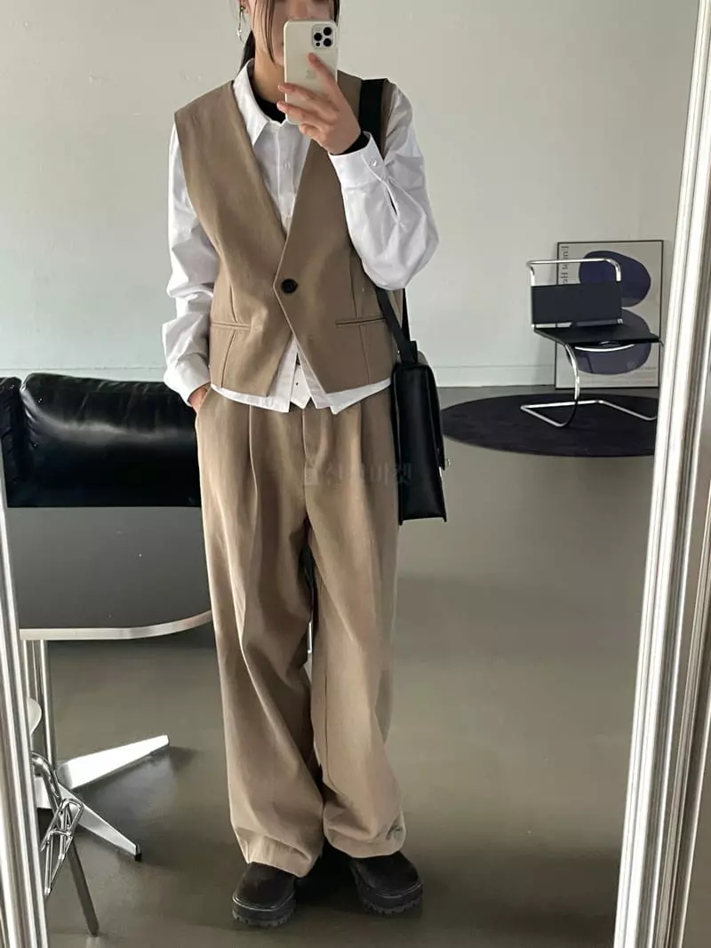 Kare - Korean Women Fashion - #shopsmall - Ford Vest - 6