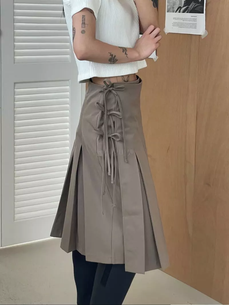 Kare - Korean Women Fashion - #thelittlethings - Wrap Wrinkle Skrit