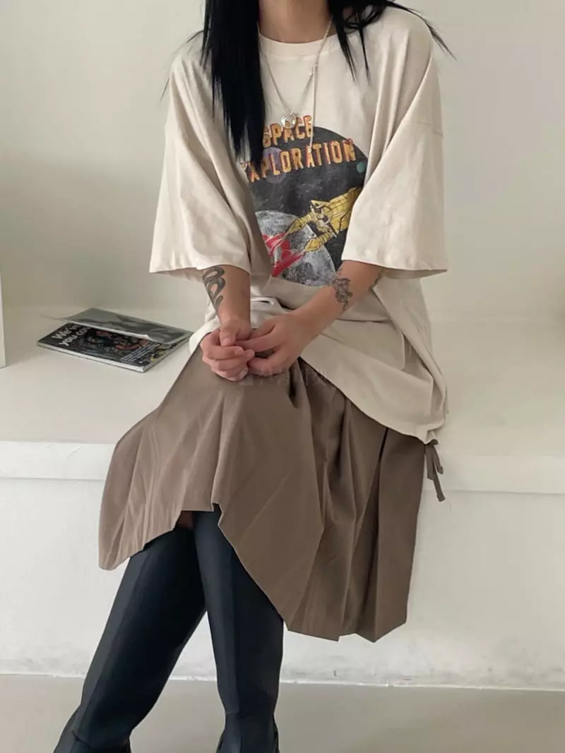 Kare - Korean Women Fashion - #momslook - Space Tee - 4