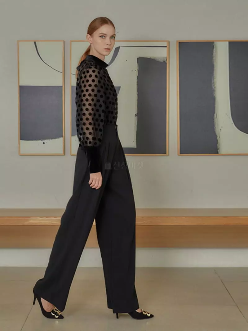 Kkonju - Korean Women Fashion - #womensfashion - Ale Dot Blouse - 7