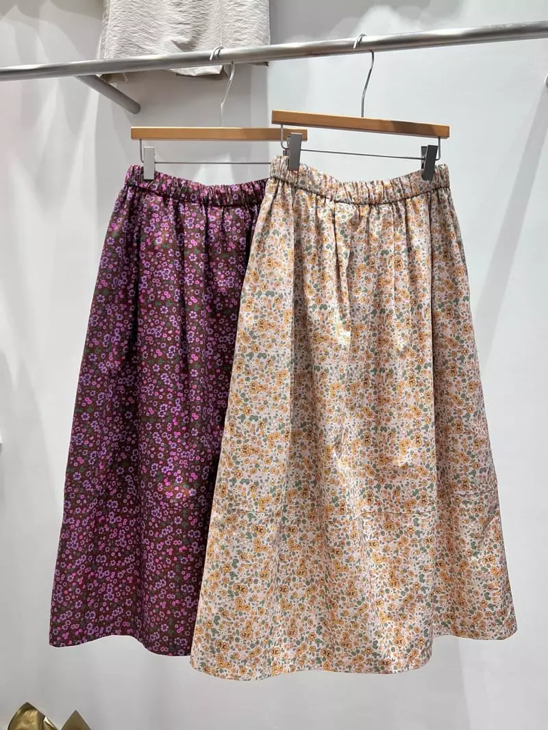 Lable - Korean Women Fashion - #momslook - Small Flower Skirt - 6