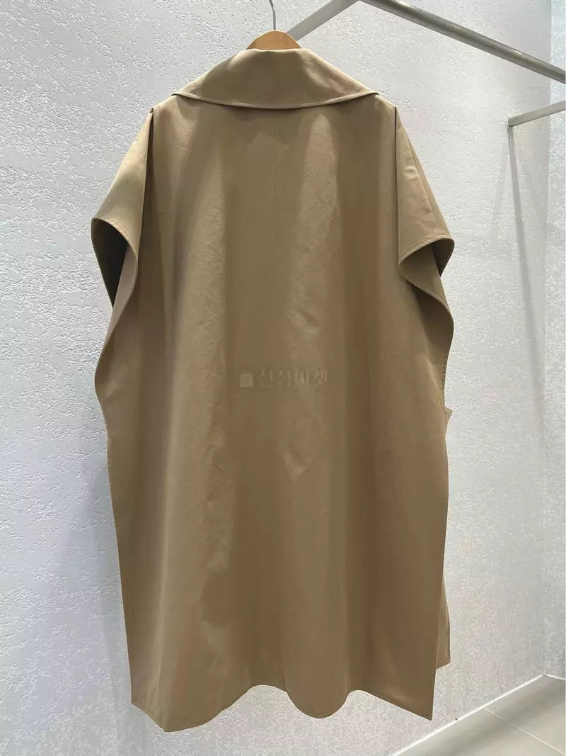 Lable - Korean Women Fashion - #momslook - Cape Jacket - 5