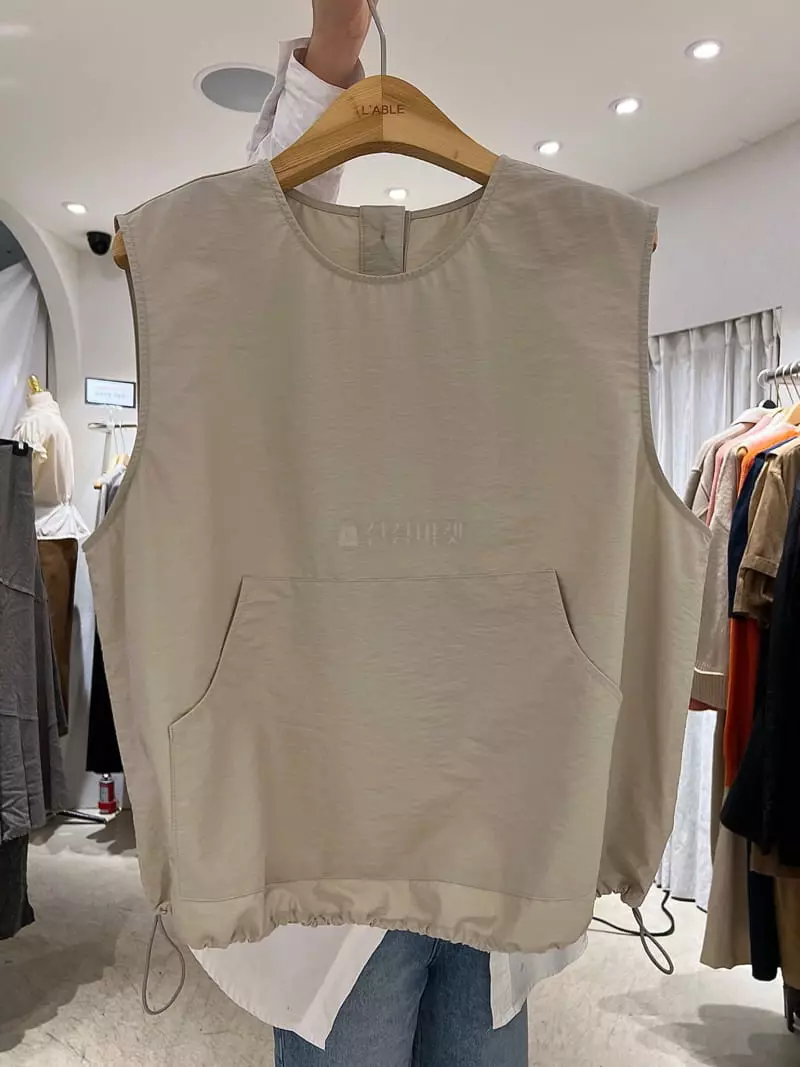 Lable - Korean Women Fashion - #pursuepretty - Pocket Vest - 3