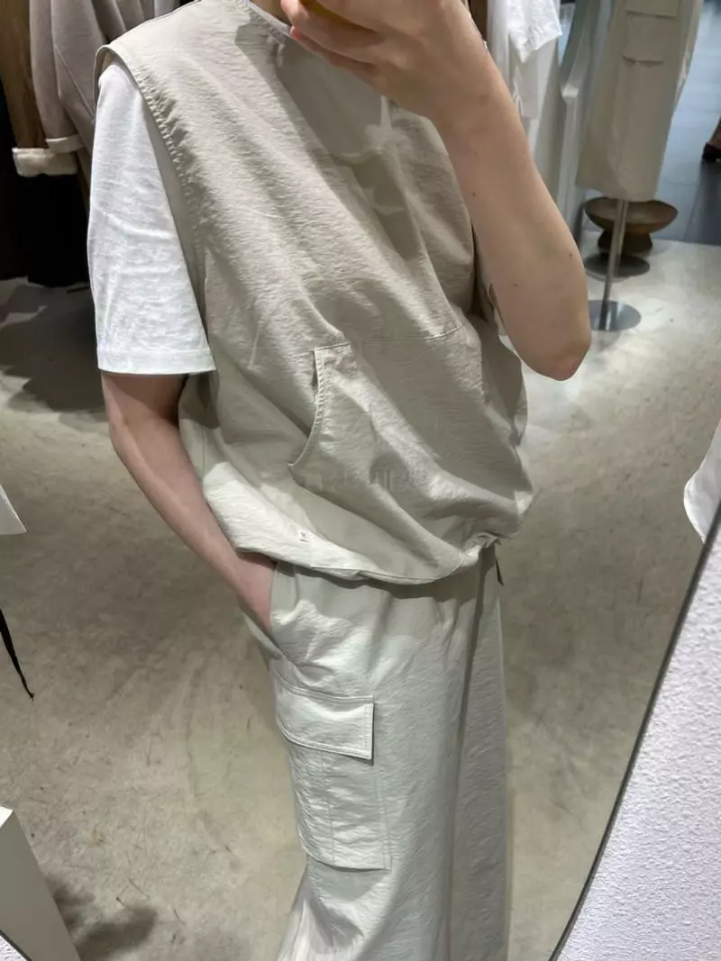 Lable - Korean Women Fashion - #vintageinspired - Pocket Vest