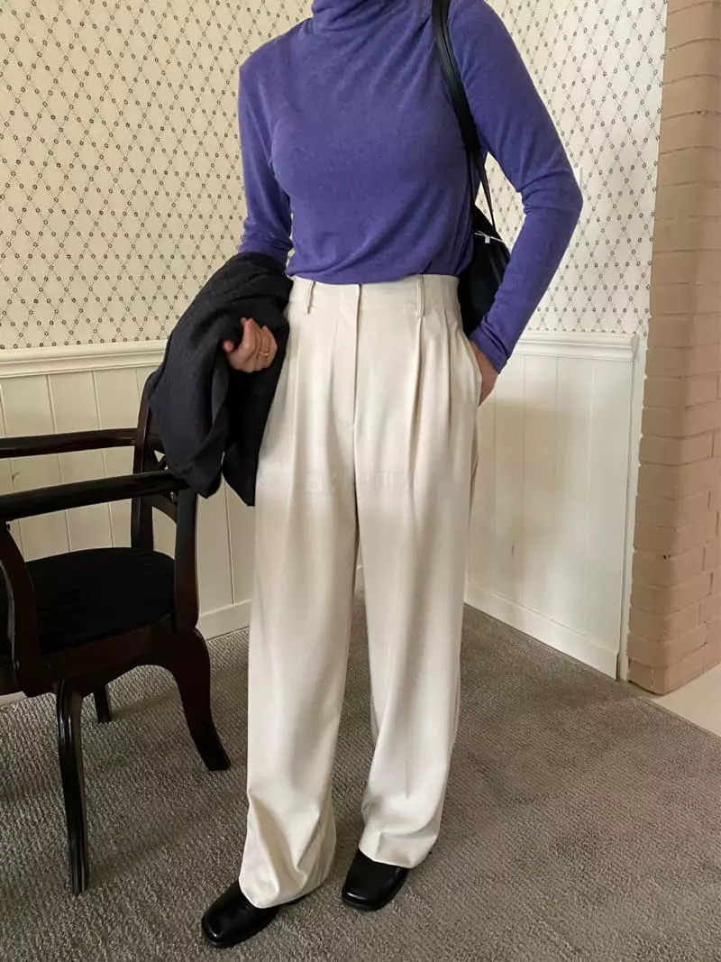 Lake Side - Korean Women Fashion - #momslook - Sof Turtleneck Tee - 11