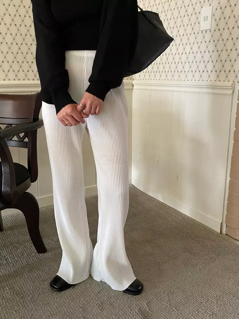 Lake Side - Korean Women Fashion - #momslook - Rich Pants - 8