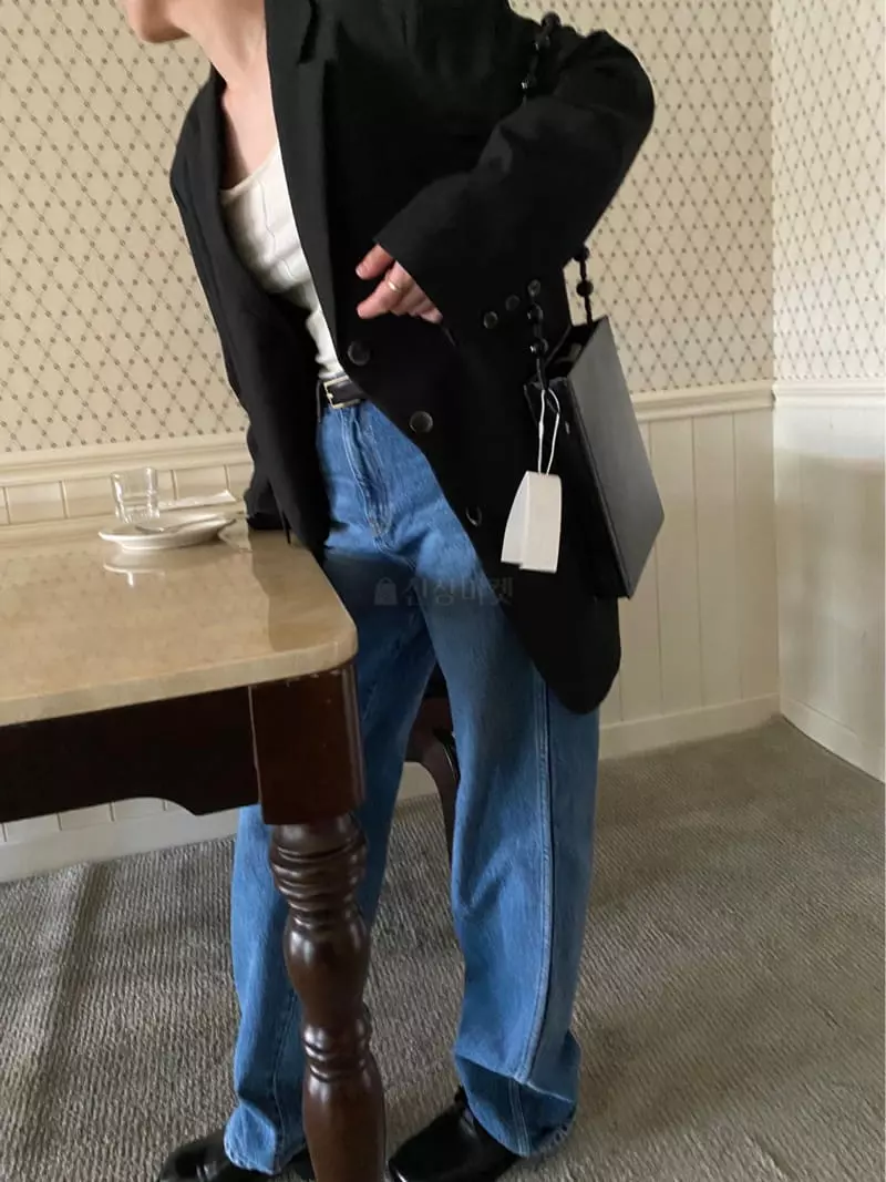 Lake Side - Korean Women Fashion - #momslook - Loose Jeans