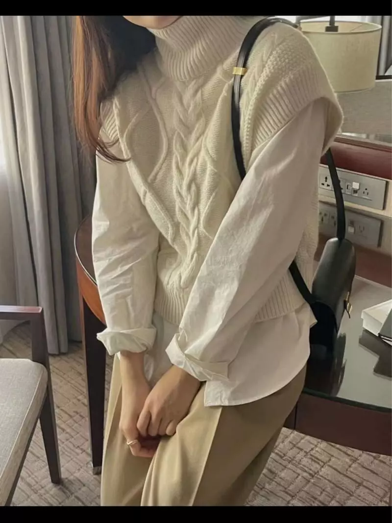 Lamagie Pie - Korean Women Fashion - #thelittlethings - Cable Turtleneck Vest Knit - 4