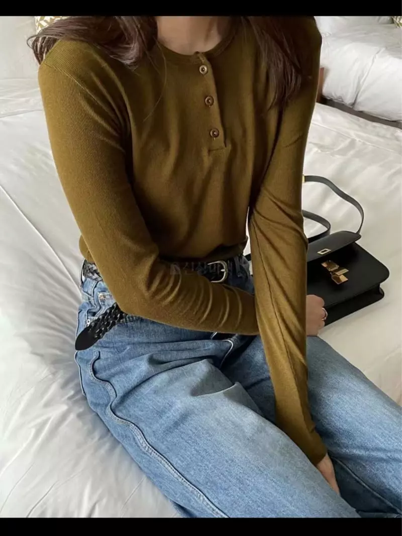 Lamagie Pie - Korean Women Fashion - #momslook - Henry Neck Tee - 6