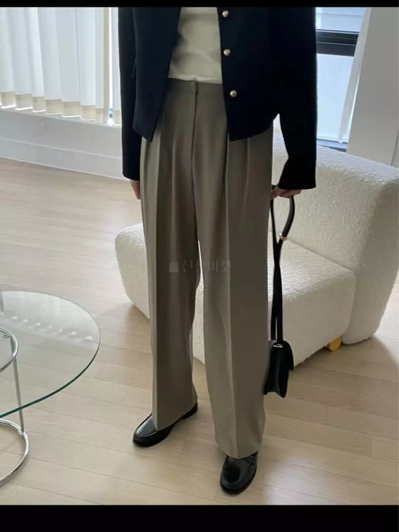 Lamagie Pie - Korean Women Fashion - #momslook - Low Pants