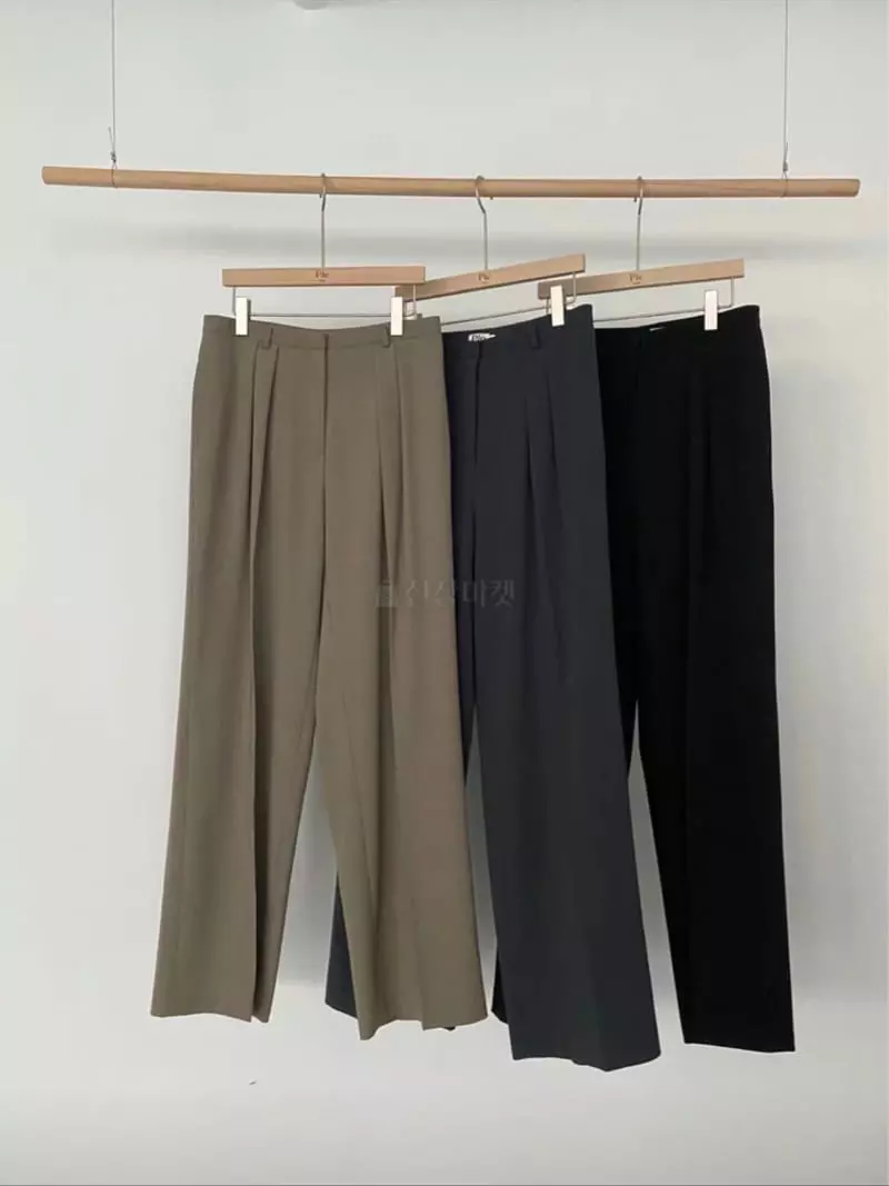 Lamagie Pie - Korean Women Fashion - #momslook - Low Pants - 3