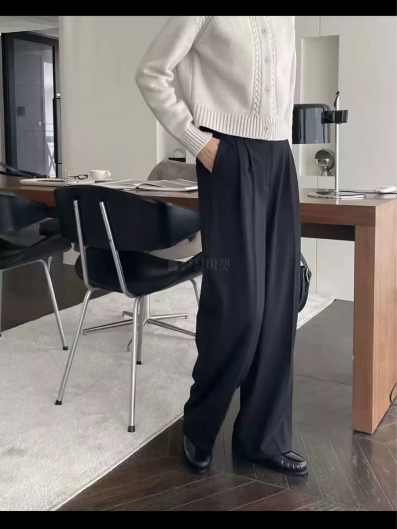 Lamagie Pie - Korean Women Fashion - #momslook - Live Pants - 4